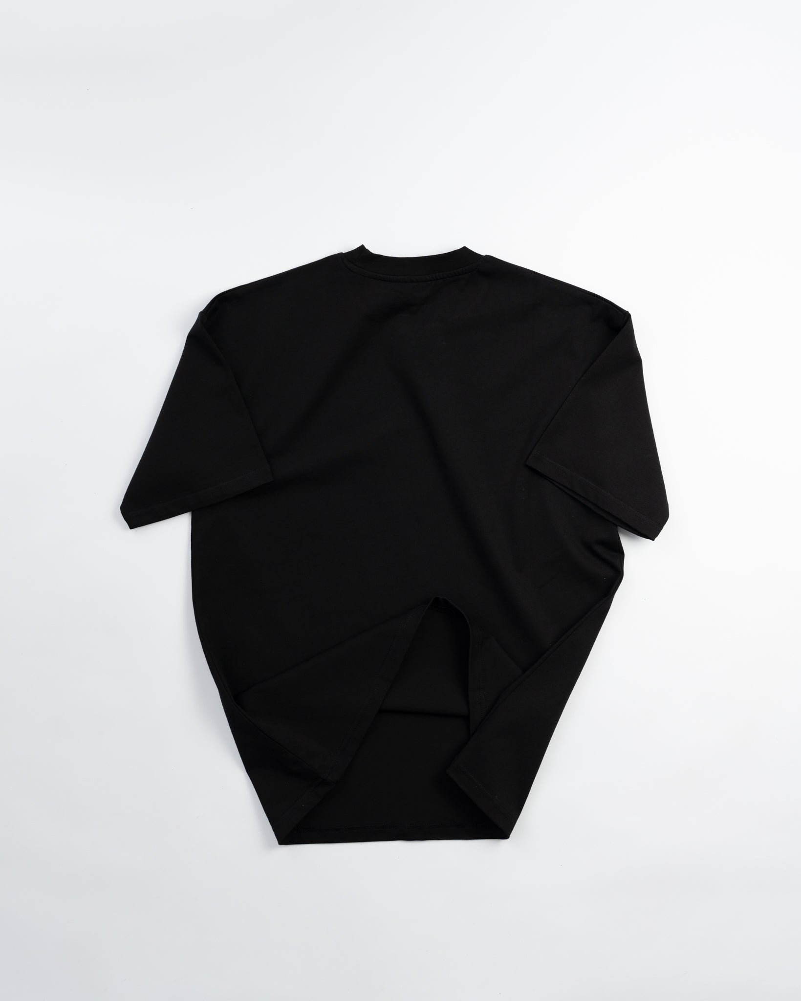 Essential Premium Black T-shirt